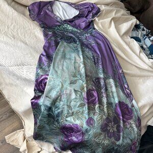 Maxi Dress never worn No tags